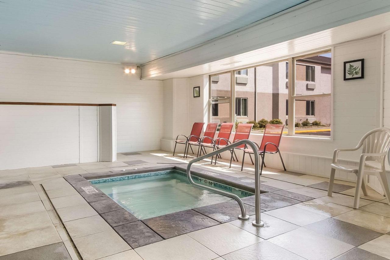 Sleep Inn Airport Sioux Falls Bagian luar foto